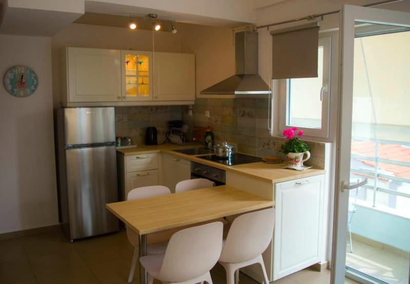Sunny Central Luxury Apartment Волос Экстерьер фото